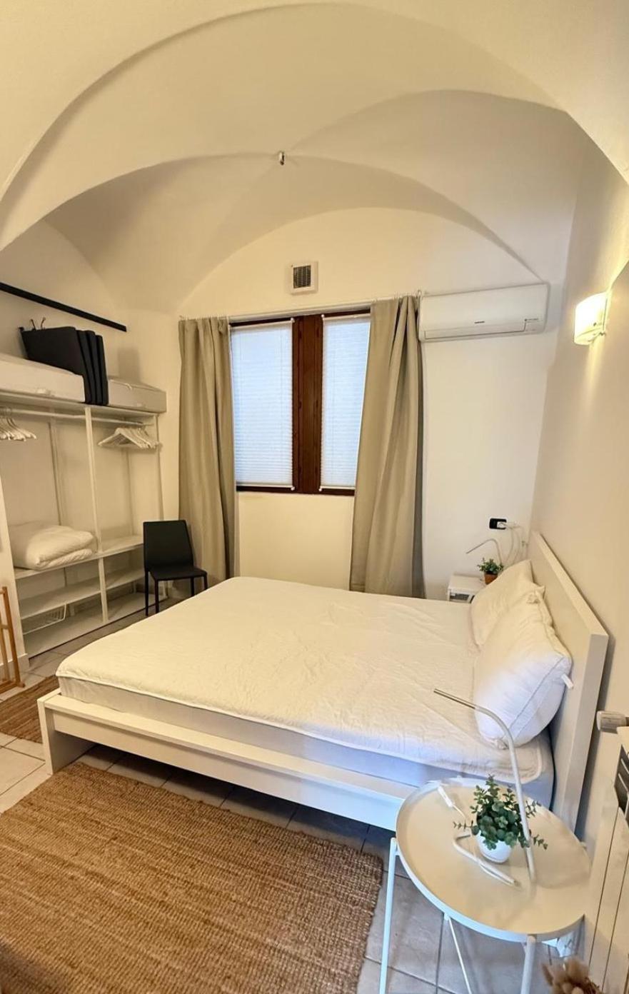 1-Bedroom Apartment Bello Posto Acquaseria Екстер'єр фото
